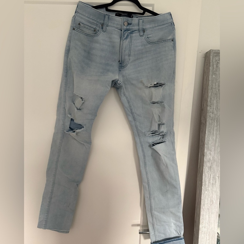 Hollister Men's Light Blue Ripped Skinny Jeans